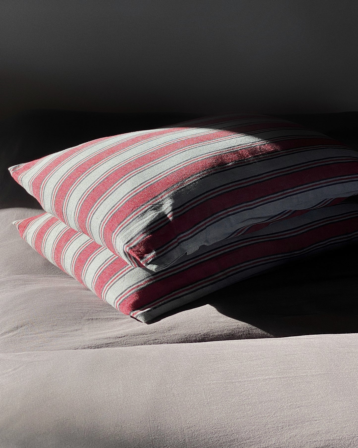 Ash Bedding & Terra Cushions