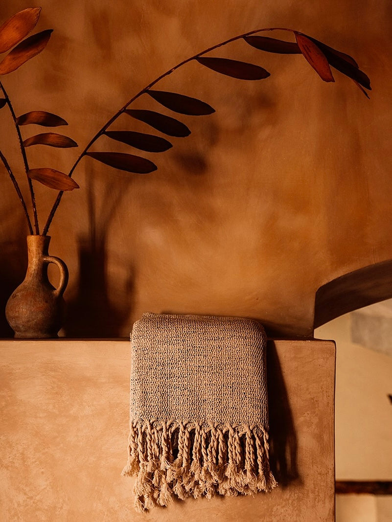 Neve Towel