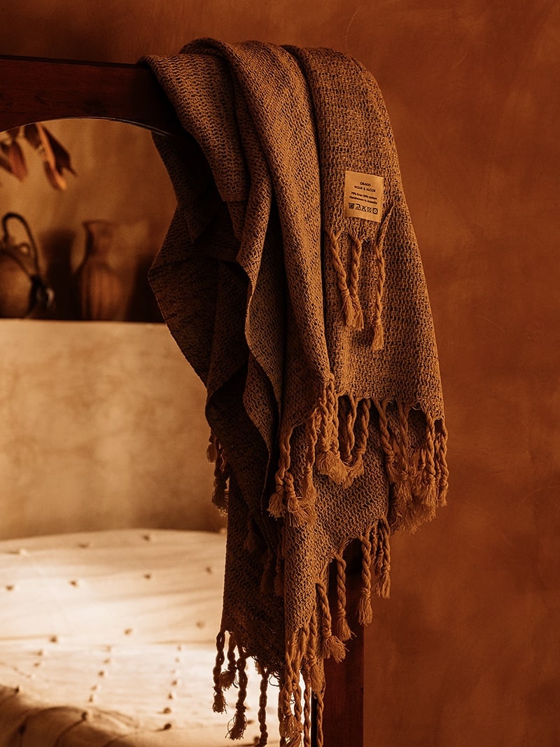 Neve Towel