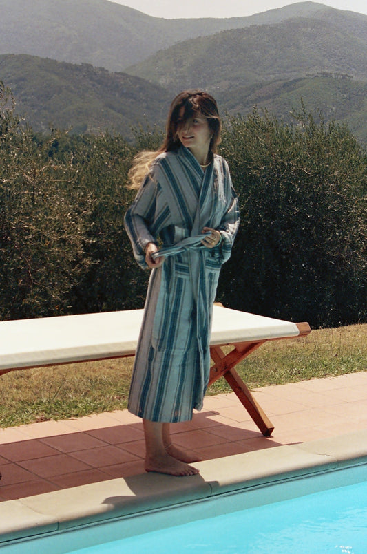 Luna Robe