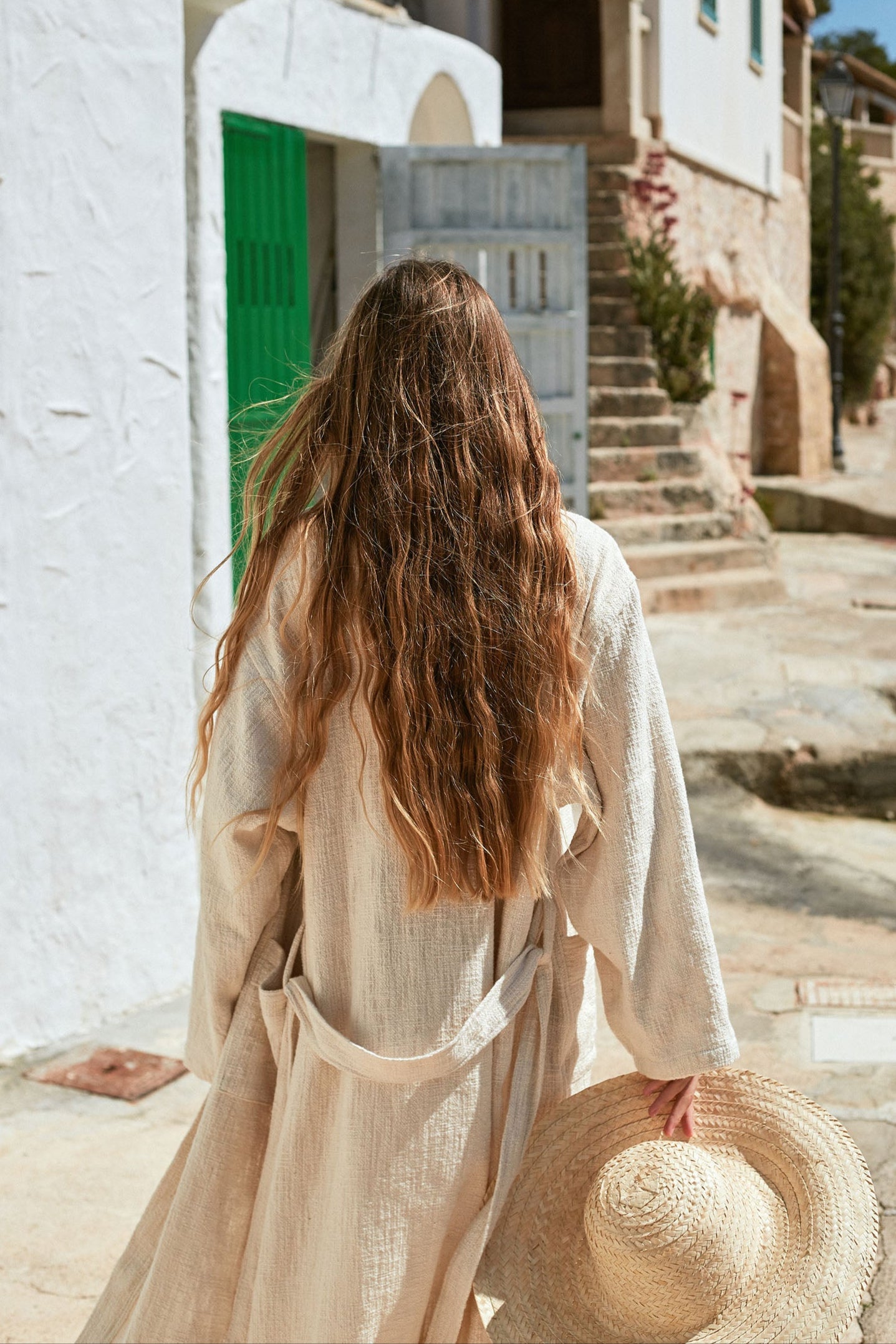 lamu robe exploring mallorca